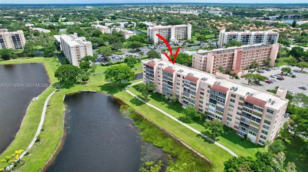 2-bedroom Condo — 14575 Bonaire Blvd APT 308