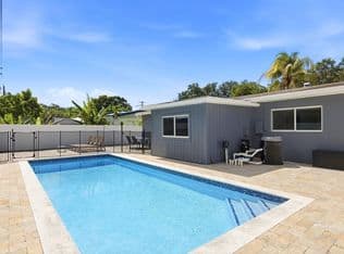 3-bedroom Single-Family Home — 6444 Oak Street, Hollywood, 33024