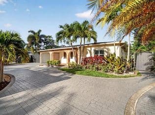 3-bedroom Single-Family Home — 1412 NE 15th Avenue, Fort Lauderdale, 33304