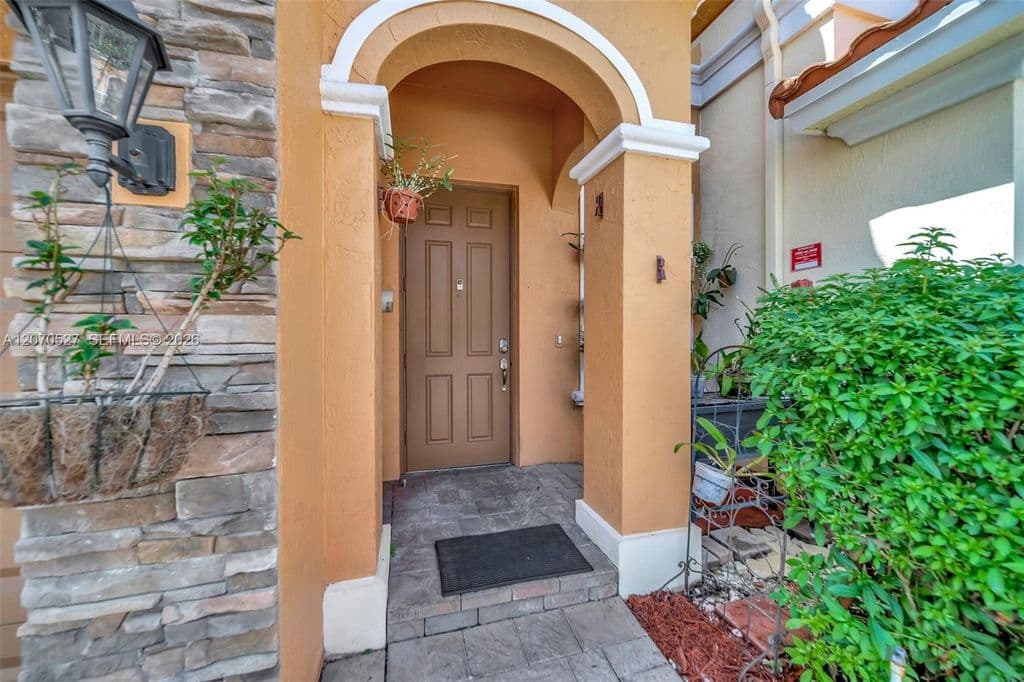 4-bedroom Property — 12434 NW Emerald Creek Mnr