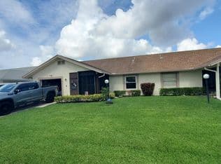 2-bedroom Single-Family Home — 5261 Crystal Anne Drive, West Palm Beach, 33417
