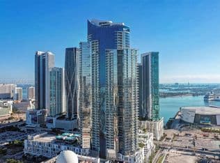 3-bedroom Condo — 851 NE 1st Ave Unit 1712, Miami, 33132