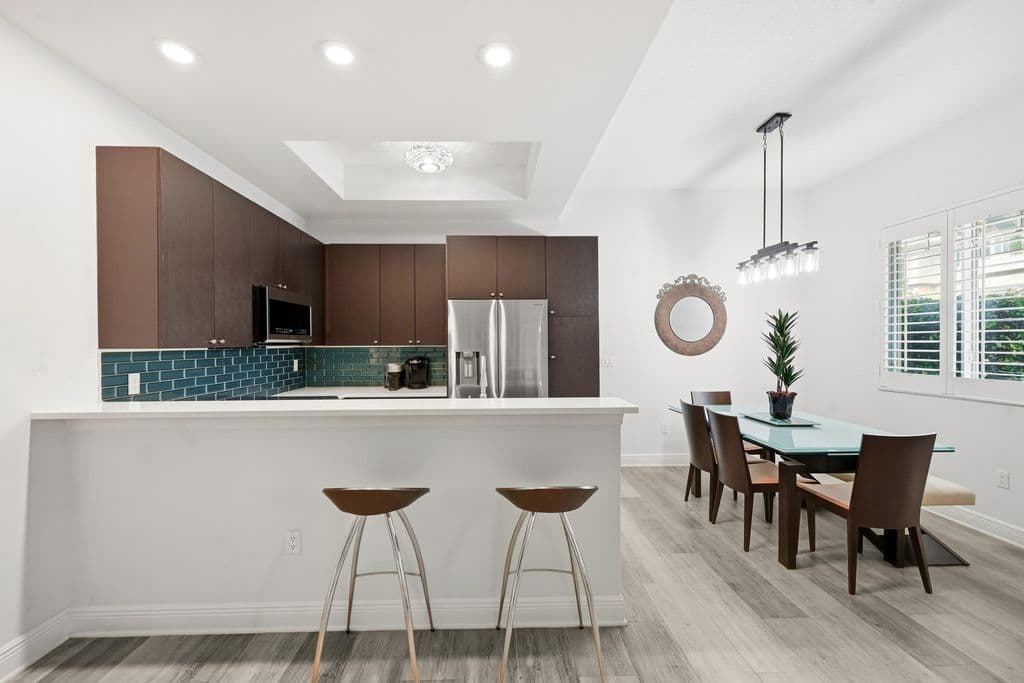3+1 Mülk — 518 N Federal Highway #14