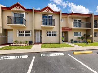 2+1 Townhouse — 6415 SW 129th Pl APT 2403, Miami, 33183
