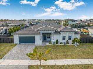 3-bedroom Single-Family Home — 19100 SW 132nd Pl, Miami, 33177