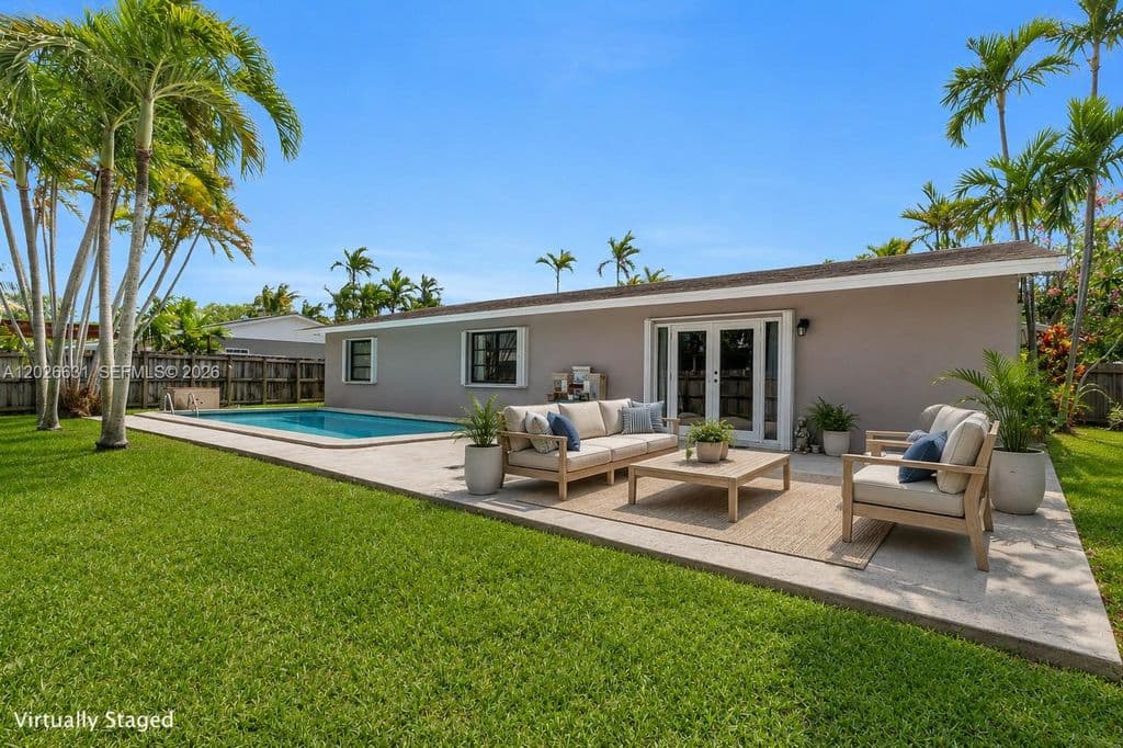 3-bedroom Single-Family Home — 18645 SW 90th Ave
