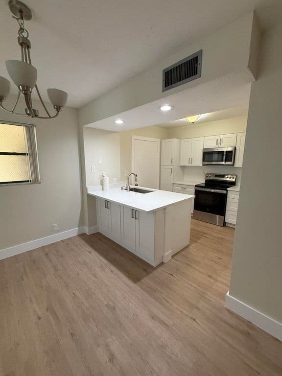 2+1 Condo — 9150 NW 38TH Drive #111