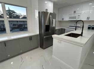 2-bedroom Condo — 115 Ventnor F #115, Deerfield Beach, 33442