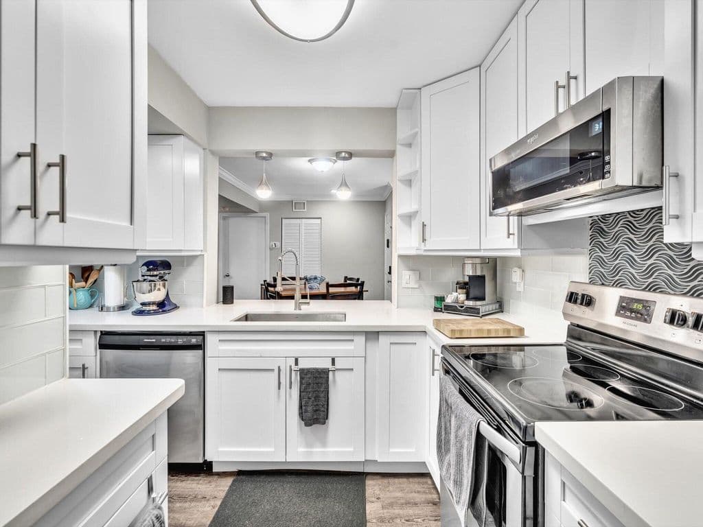 2+1 Condo — 2721 OCEAN CLUB Boulevard #104