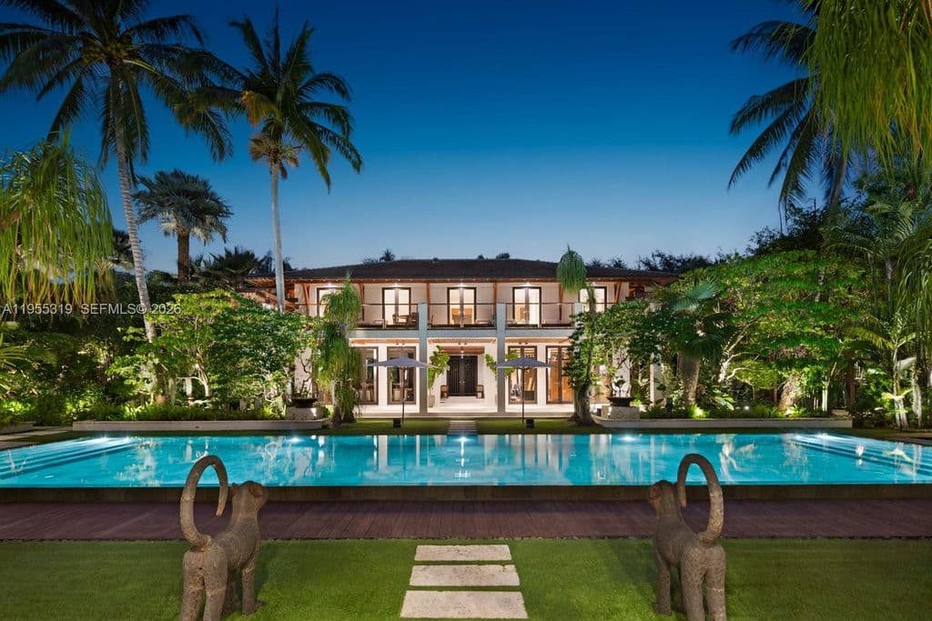 10-bedroom Single-Family Home — 600-620 Arvida Pkwy