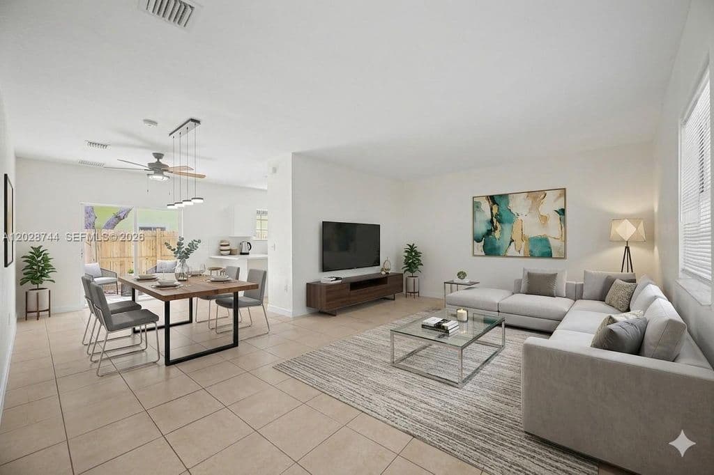2-bedroom Condo — 373 NE 26th Pl Unit 102