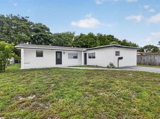 5-bedroom Single-Family Home — 1111 SW 31ST Avenue, Fort Lauderdale, 33312