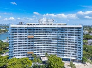 2+1 Condo — 7441 Wayne Ave APT 4G, Miami Beach, 33141