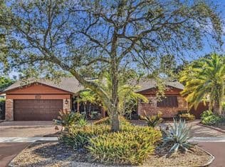 4-bedroom Single-Family Home — 2116 NE 62nd Street, Fort Lauderdale, 33308