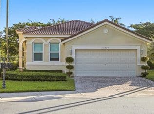 3+1 Müstakil ev — 1514 Winterberry Ln, Fort Lauderdale, 33327