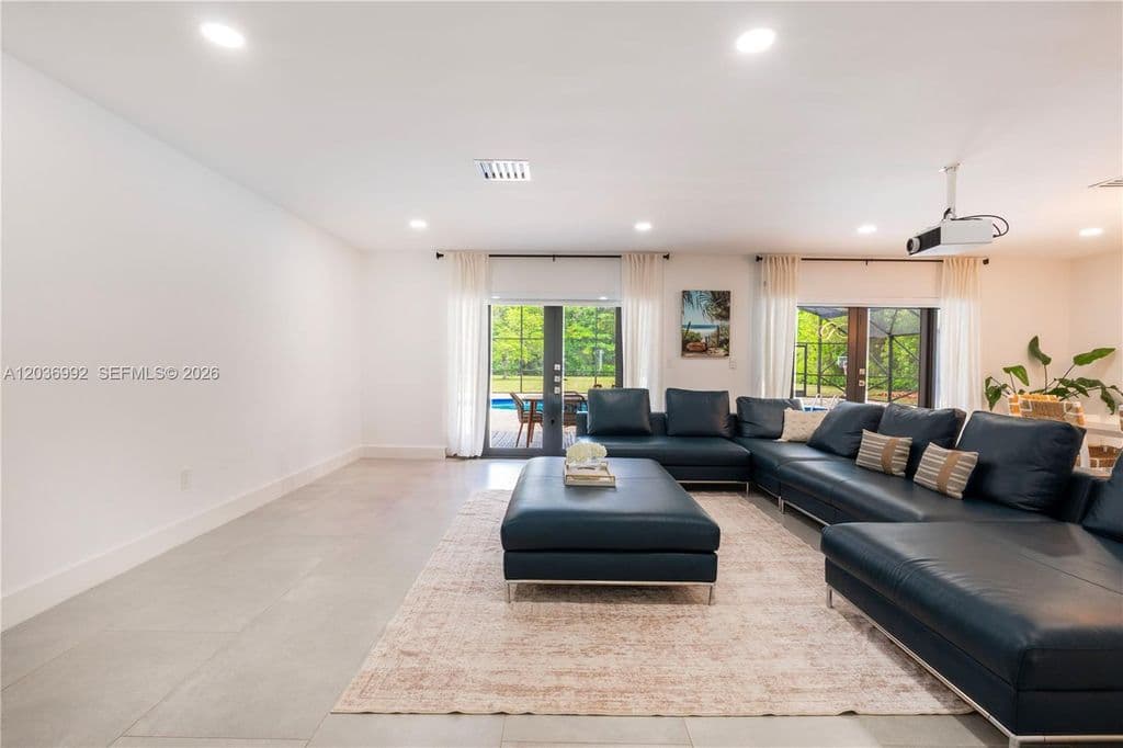 4-bedroom Single-Family Home — 7970 SW 122nd St