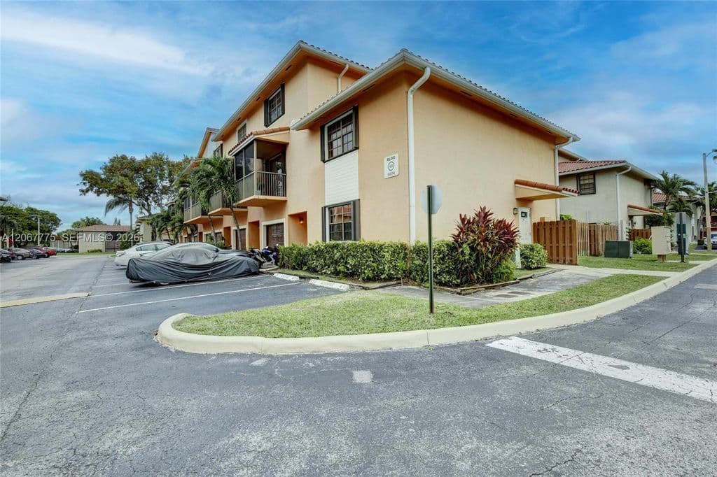 2+1 Mülk — 9874 Hammocks Blvd APT 108-49
