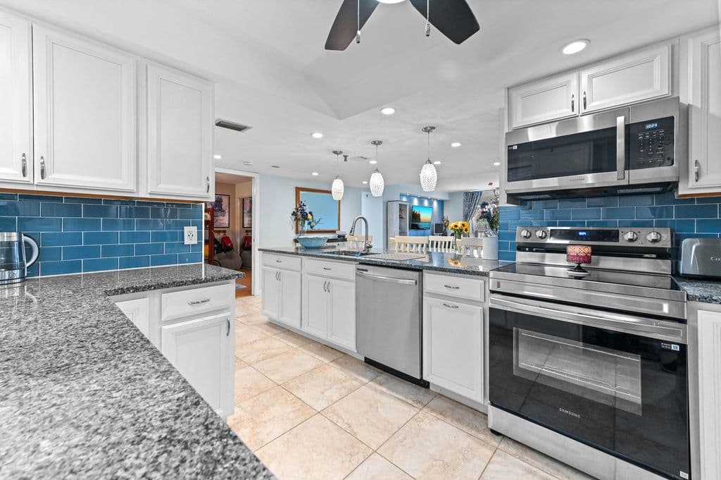 3-bedroom Condo — 198 NW 67th Street #207