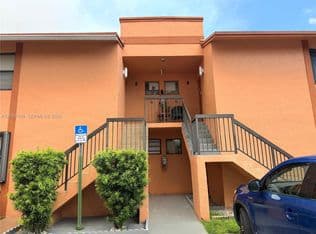 2-bedroom Condo — 6365 W 27th Ct #248, Hialeah, 33016