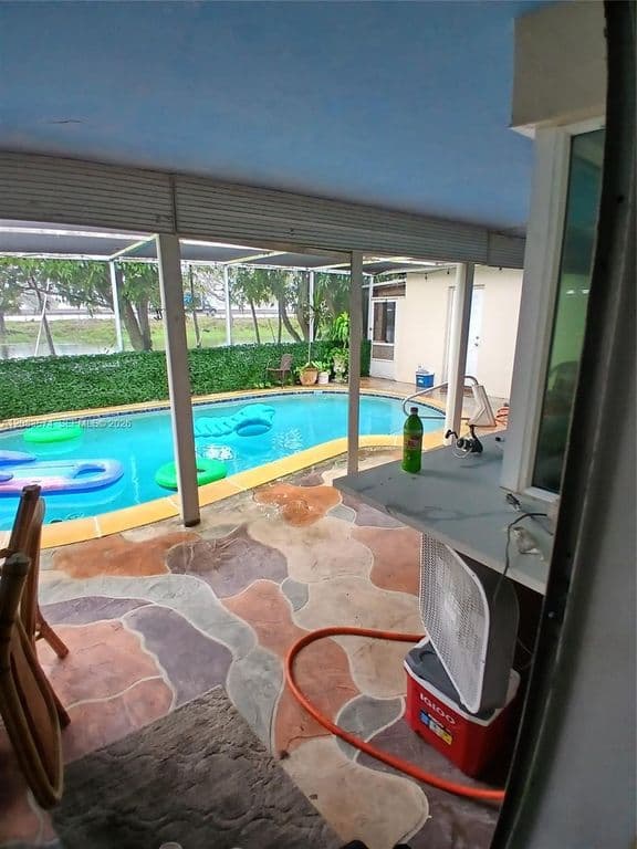 4+1 Müstakil ev — 3309 Acapulco Dr