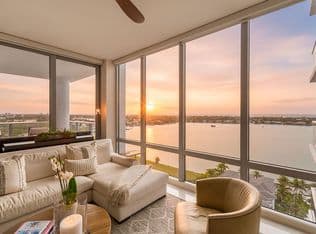 2-bedroom Condo — 1 Water Club Way #1602, North Palm Beach, 33408