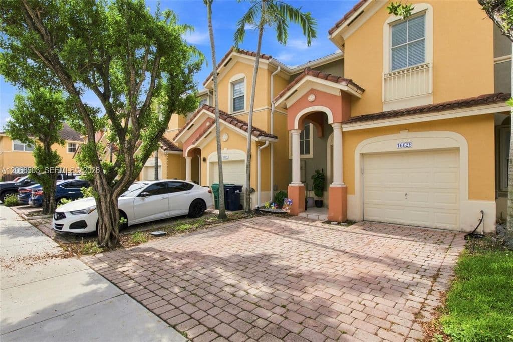 3+1 Mülk — 16628 SW 79th Ter