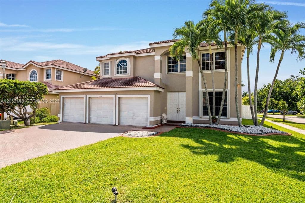 4-bedroom Single-Family Home — 3500 SW 174th Way