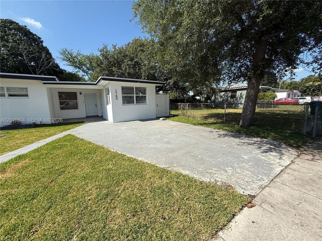4-bedroom Single-Family Home — 1760 NW 84th St