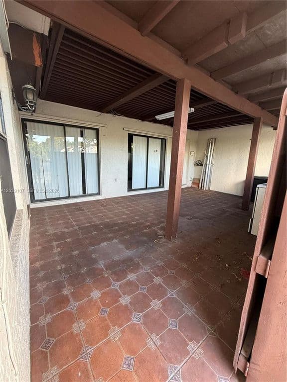 3-bedroom Property — 9700 NW 6th Ln #9700