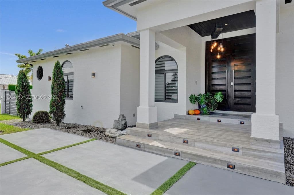 6+1 Müstakil ev — 2600 SW 128th Ct