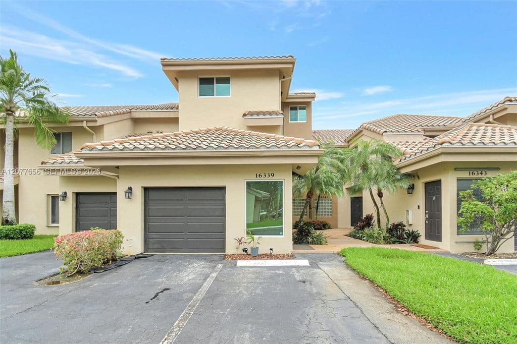 4+1 Mülk — 16339 Malibu Dr #22
