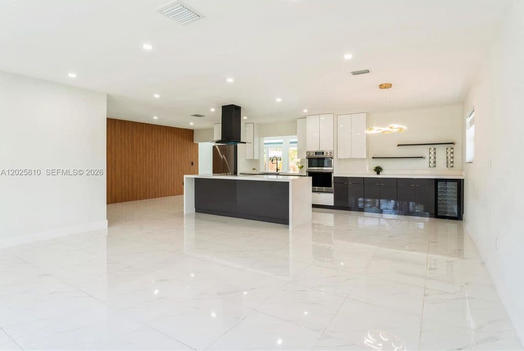 3+1 Müstakil ev — 1446 Scott St