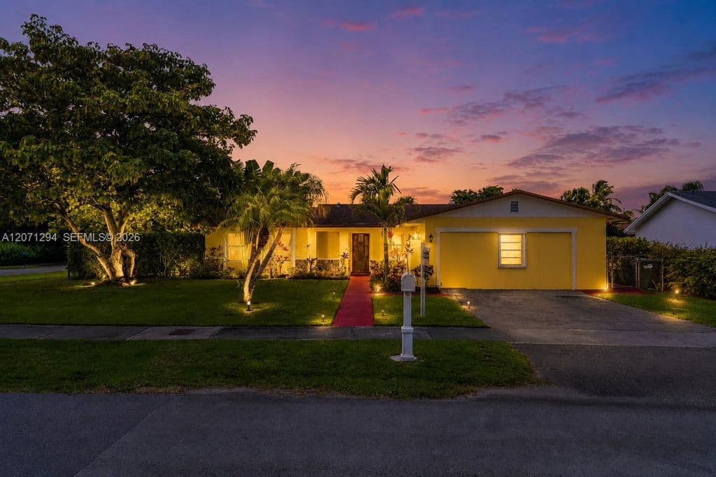 4-bedroom Single-Family Home — 12900 SW 81st St