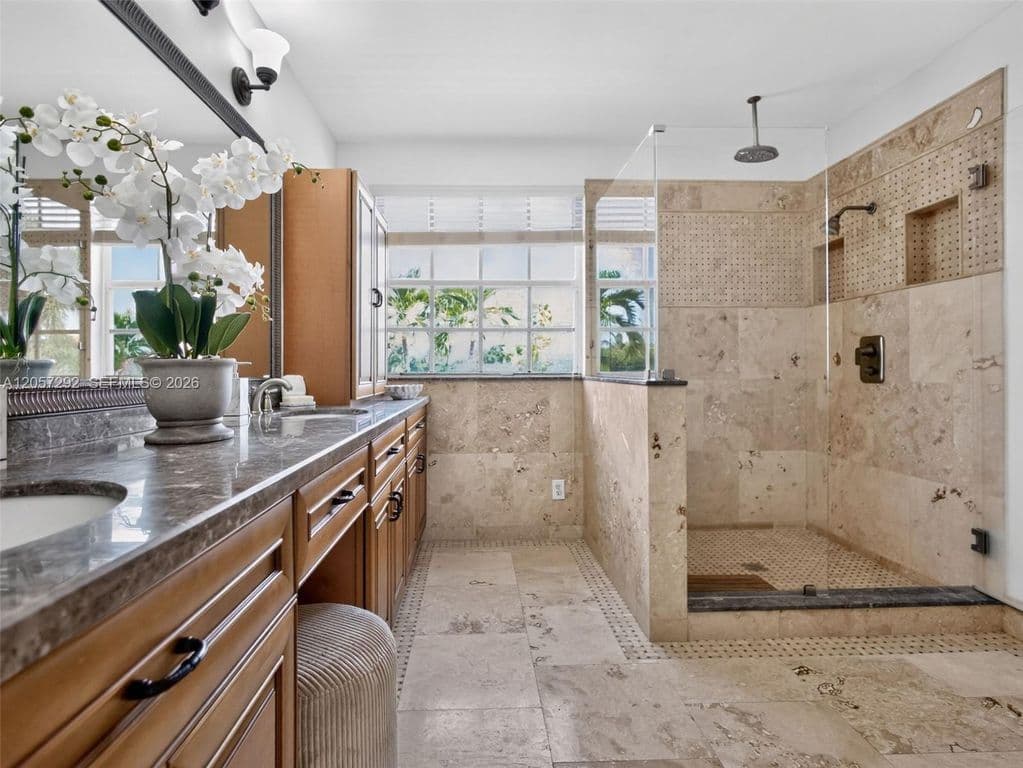 4-bedroom Single-Family Home — 1012 Cedar Falls Dr