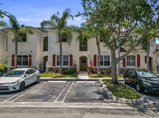 3+1 Townhouse — 934 NE 42nd Ter, Homestead, 33033