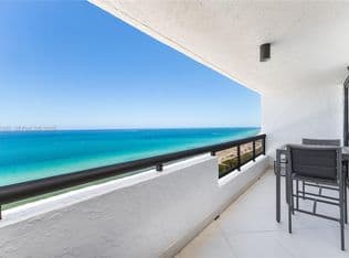 1+1 Condo — 2555 Collins Ave APT 2205, Miami Beach, 33140