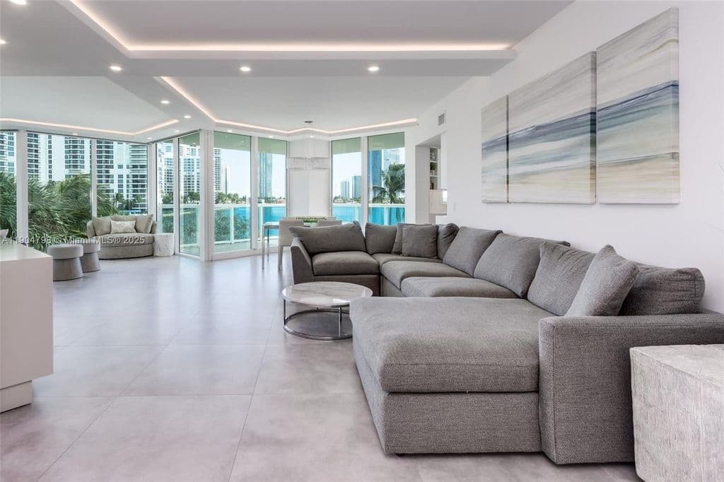 3+1 Condo — 3370 Hidden Bay Dr APT 303