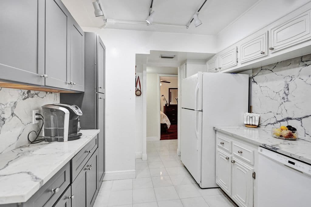 2-bedroom Condo — 6461 NW 2nd Avenue #116