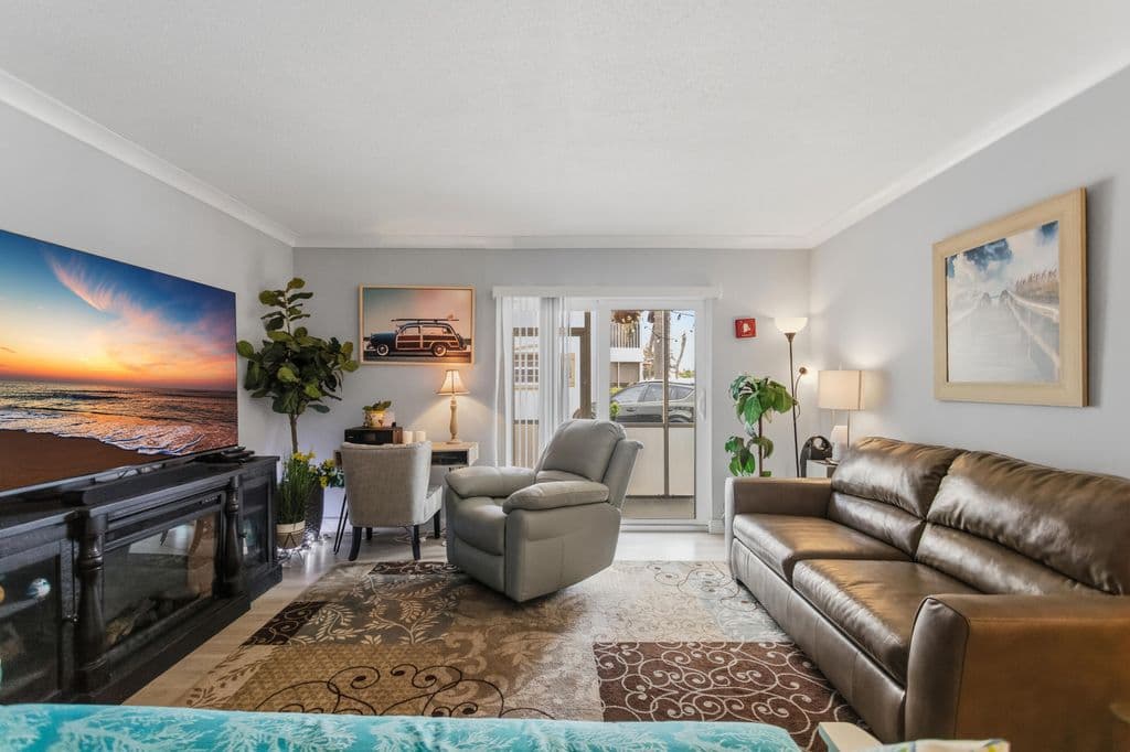 2-bedroom Condo — 101 E Mcnab Road #408