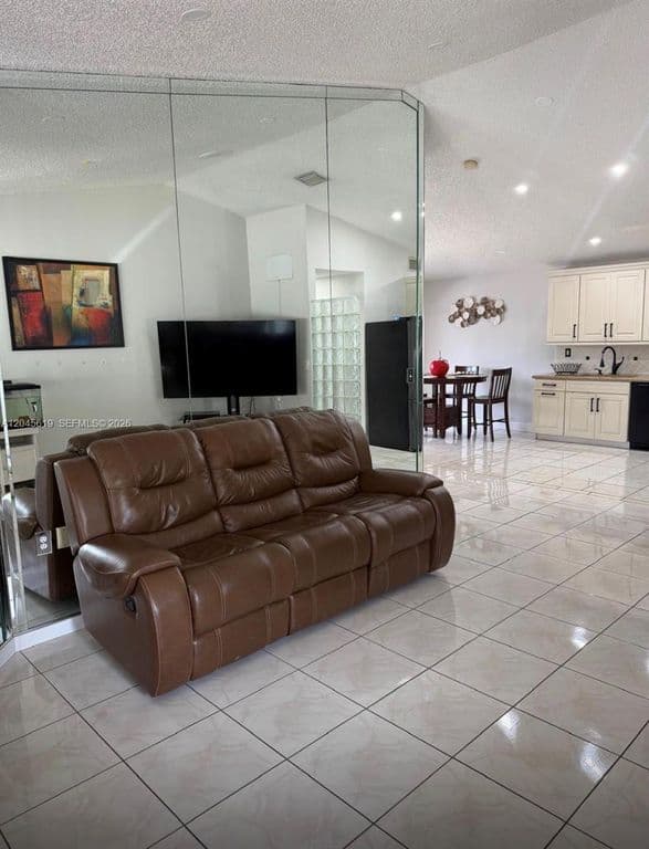 3+1 Müstakil ev — 14406 SW 179th Ln