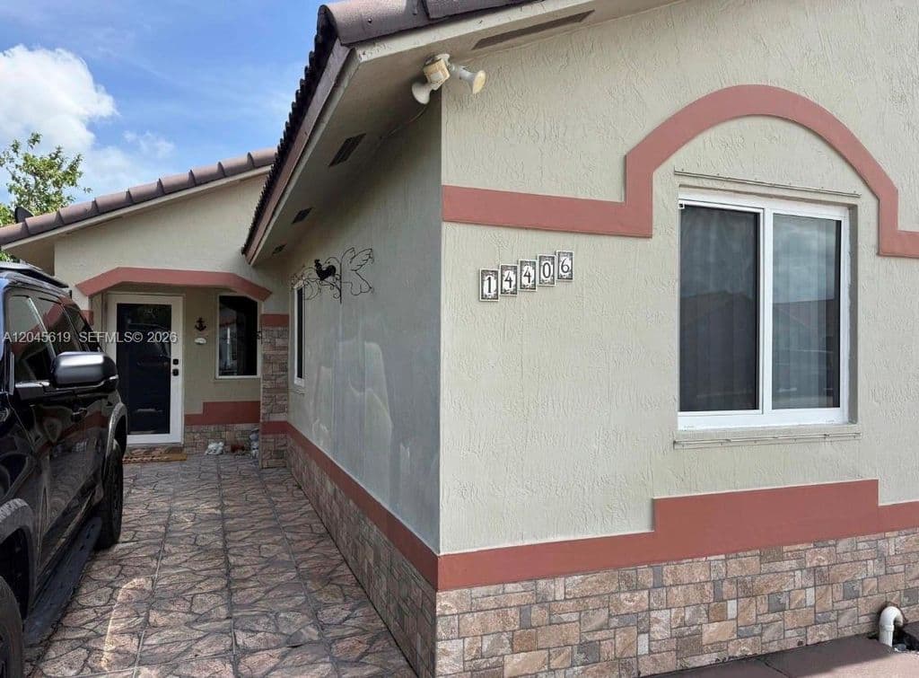 3+1 Müstakil ev — 14406 SW 179th Ln