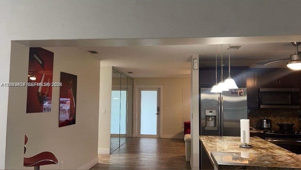 4+1 Müstakil ev — 4711 NW 178th Ter