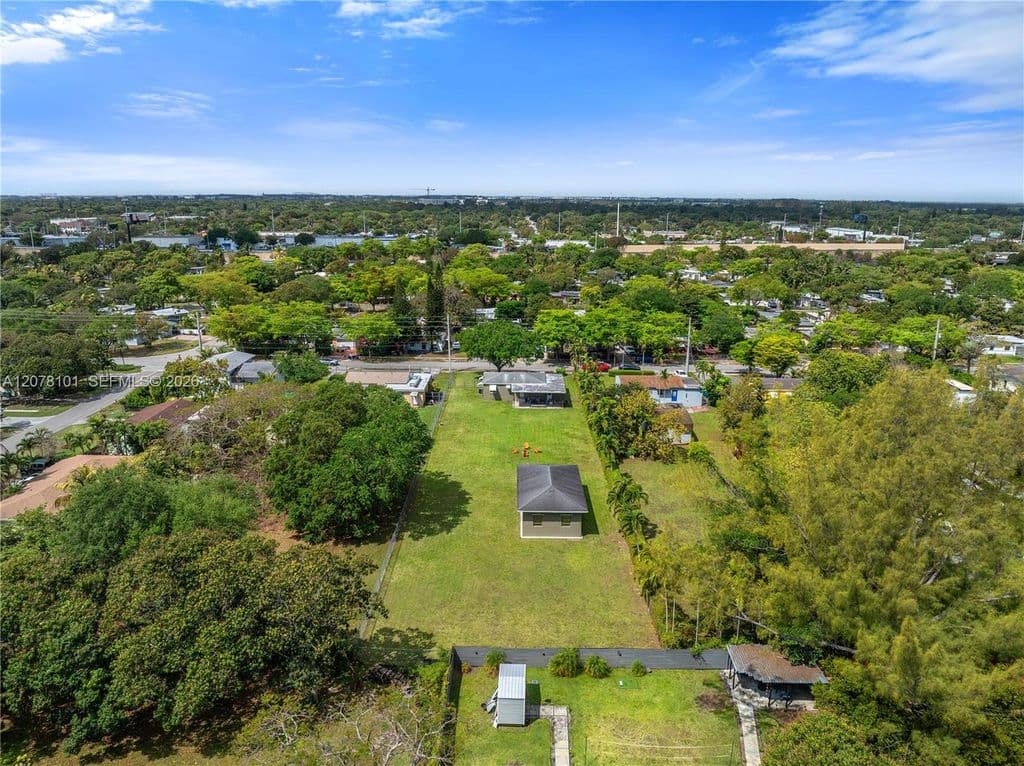 2-bedroom Single-Family Home — 14031 NW 5th Ave