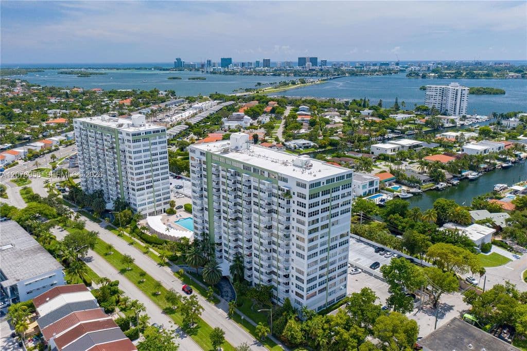 1-bedroom Condo — 2100 Sans Souci Blvd #A1509