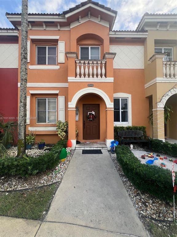 2-bedroom Property — 8948 SW 19th St #909