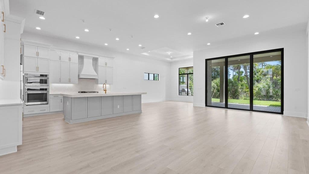 3+1 Müstakil ev — 13294 Artisan Circle