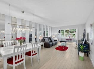 1+1 Condo — 7817 Golf Circle Dr APT 305, Pompano Beach, 33063