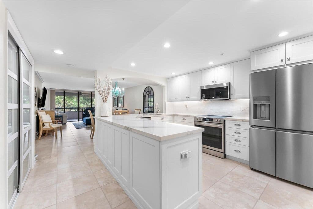 3+1 Condo — 6420 Boca Del Mar Drive #201