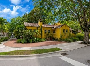 6-bedroom Single-Family Home — 650 NE 76th St, Miami, 33138
