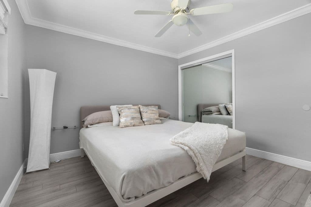 3-bedroom Single-Family Home — 3440 NE 10TH Terrace
